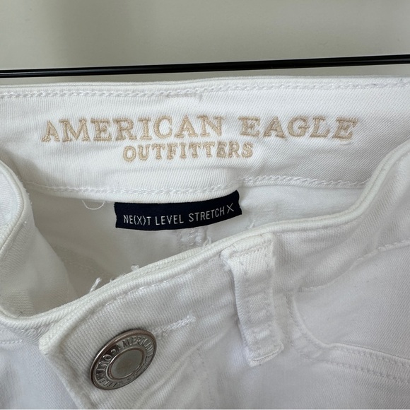 American Eagle Outfitters White Distressed Hi Rise Jegging Cropped Jeans Size 0 - Picture 10 of 13